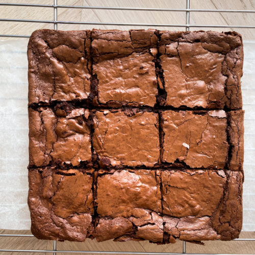 brownie czekoladowe pokrojone